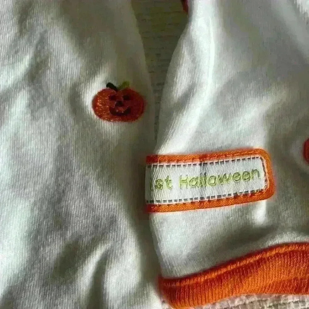 Vintage Carter’s Bundle Top, Sweater, Dress, Leggings and Onesie - Picture 4 of 16
